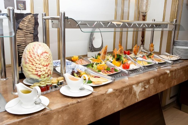 Dallah Taibah Hotel image 17