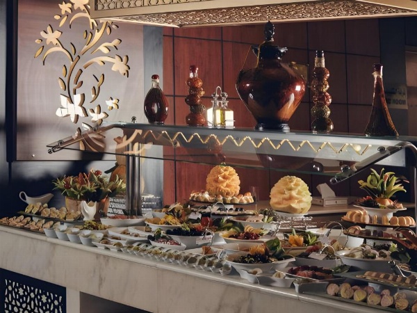 Dallah Taibah Hotel image 8